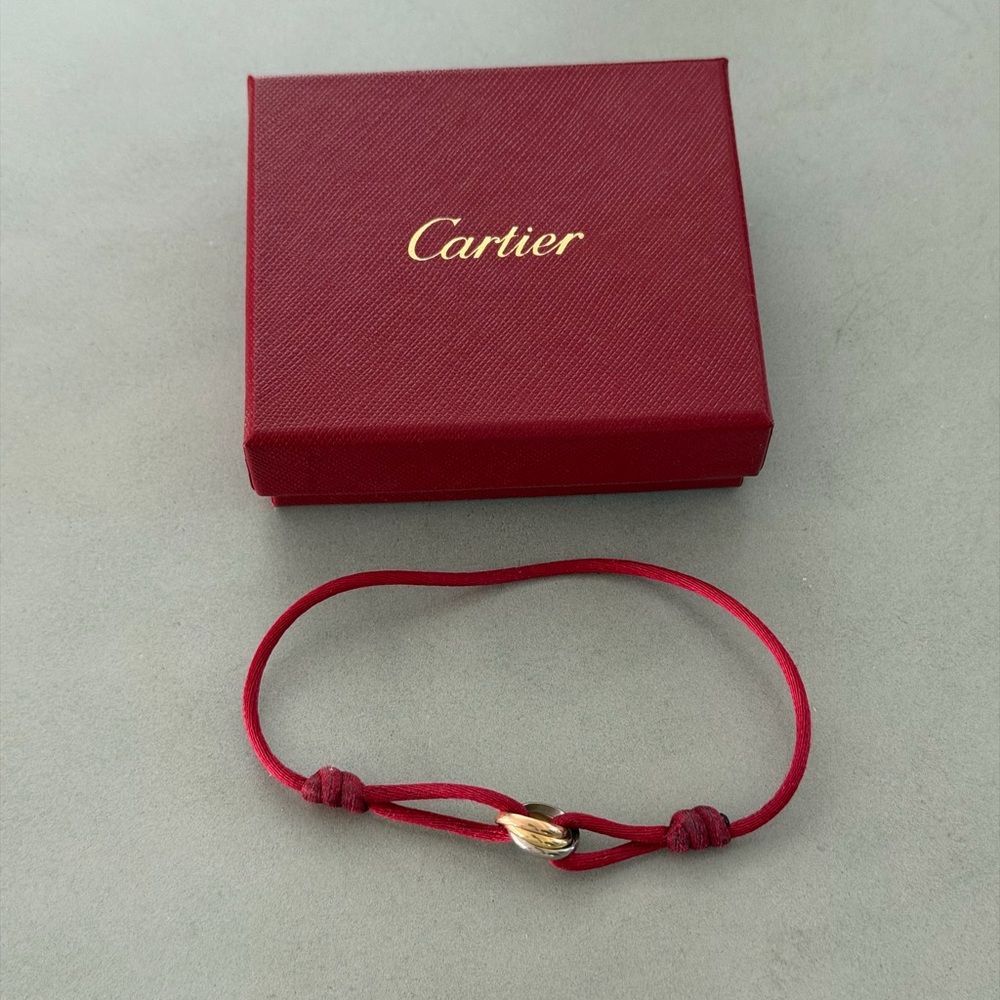 Cartier Red Cord Bracelet with Gold Knot 18K